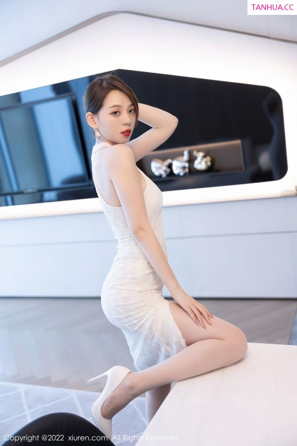 言沫  [XiuRen]高清写真图 2022.03.09 No.4691 言沫第24张图片